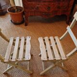 Paire de chaises d'enfant  en bois