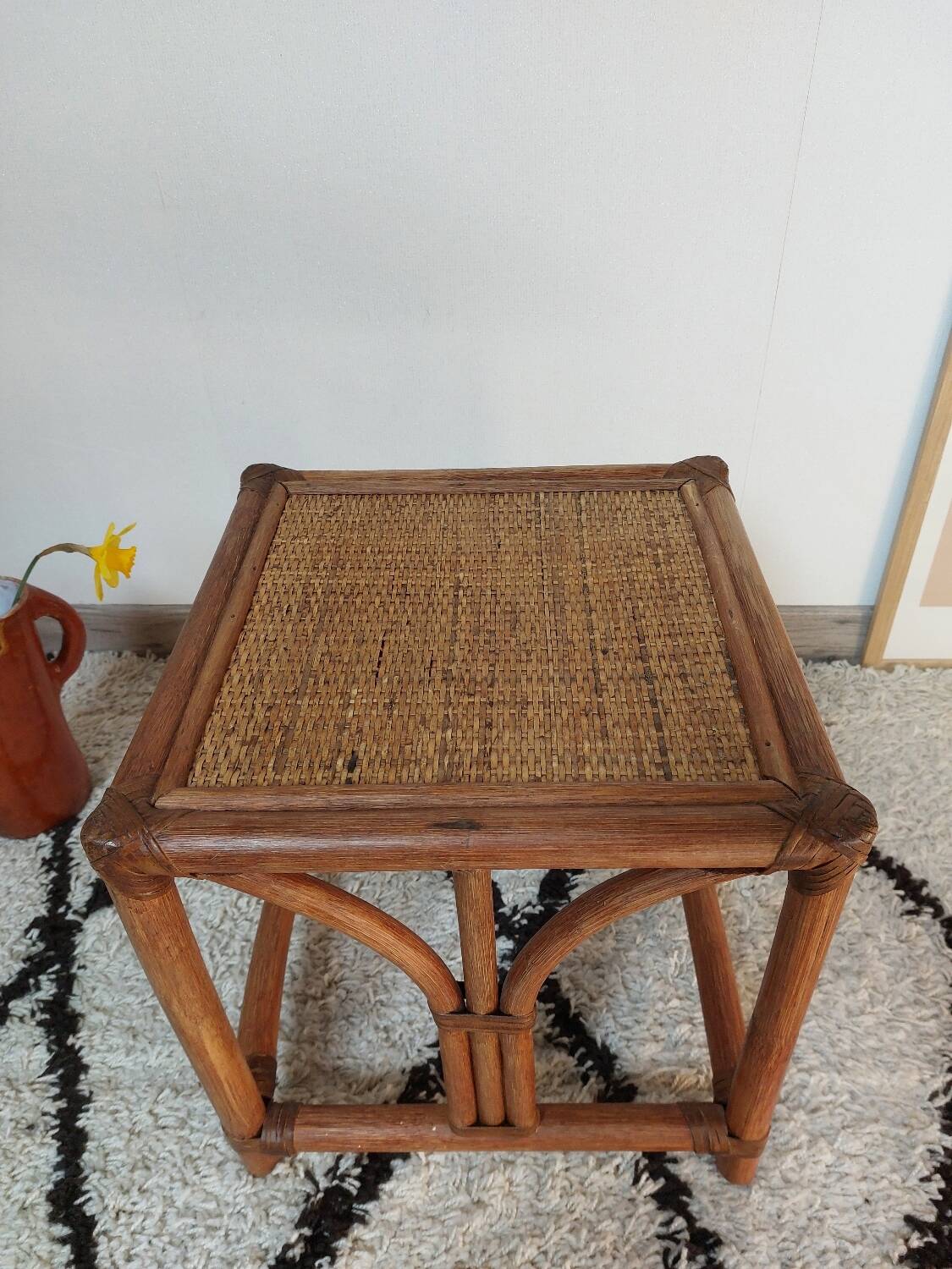 Table d'appoint rotin cannage