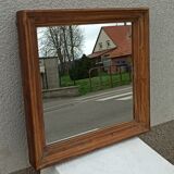 Square mirror in wood