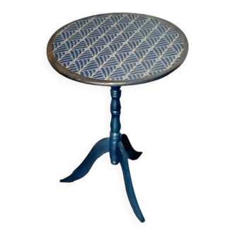 Vintage pedestal table restyled