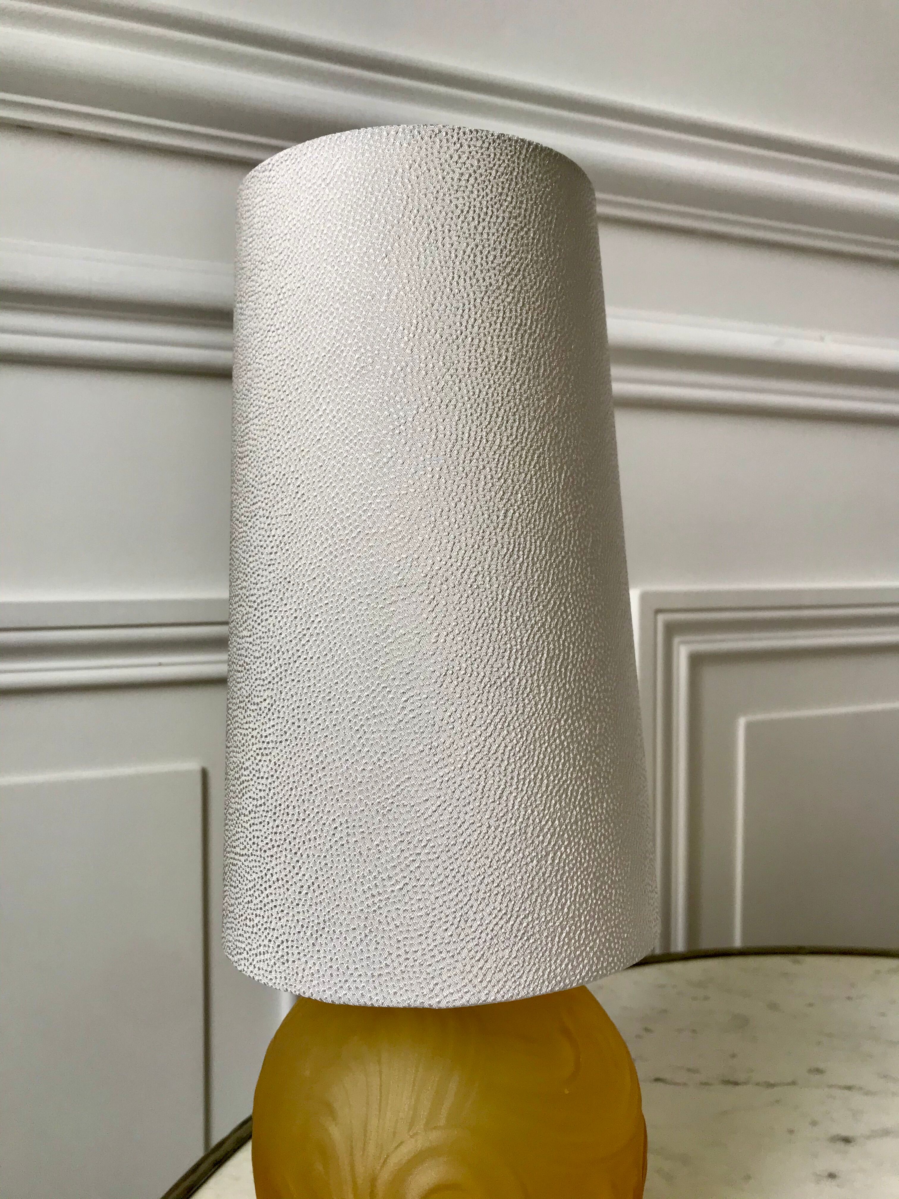 Art deco amber glass lamp and cylindrical lampshade 30s