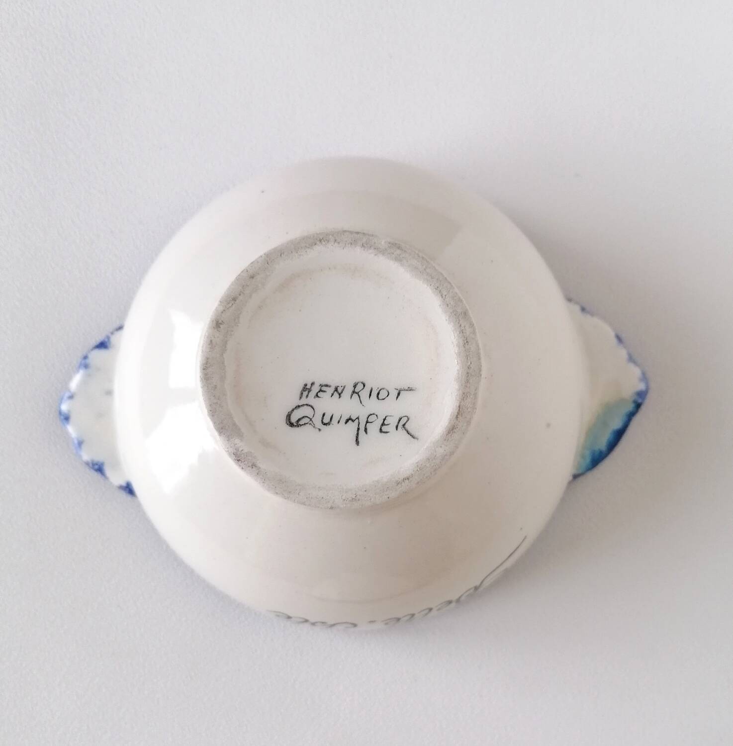 Two Henriot Quimper Breton bowls