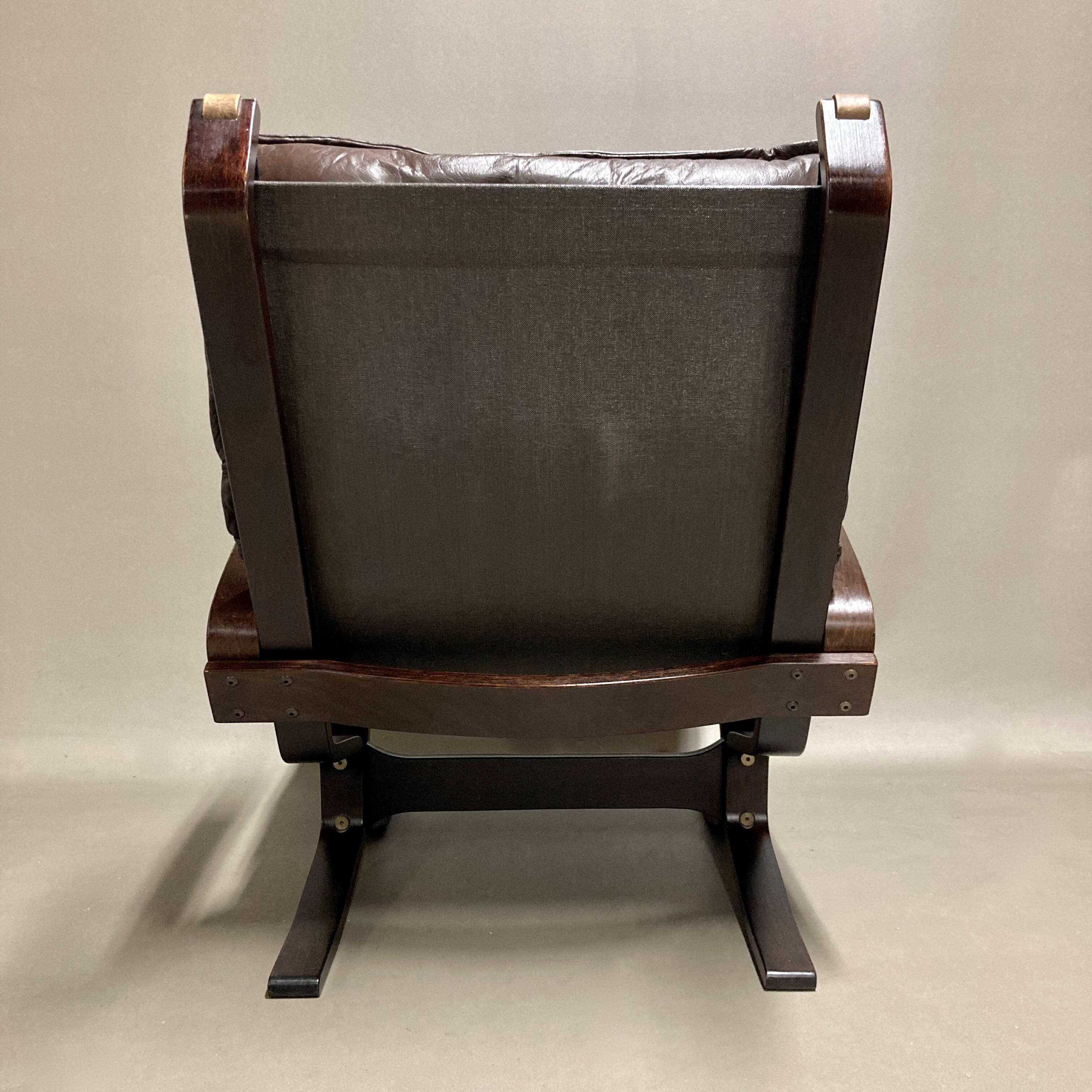Fauteuil cuir 2 "design scandinave" 1950.