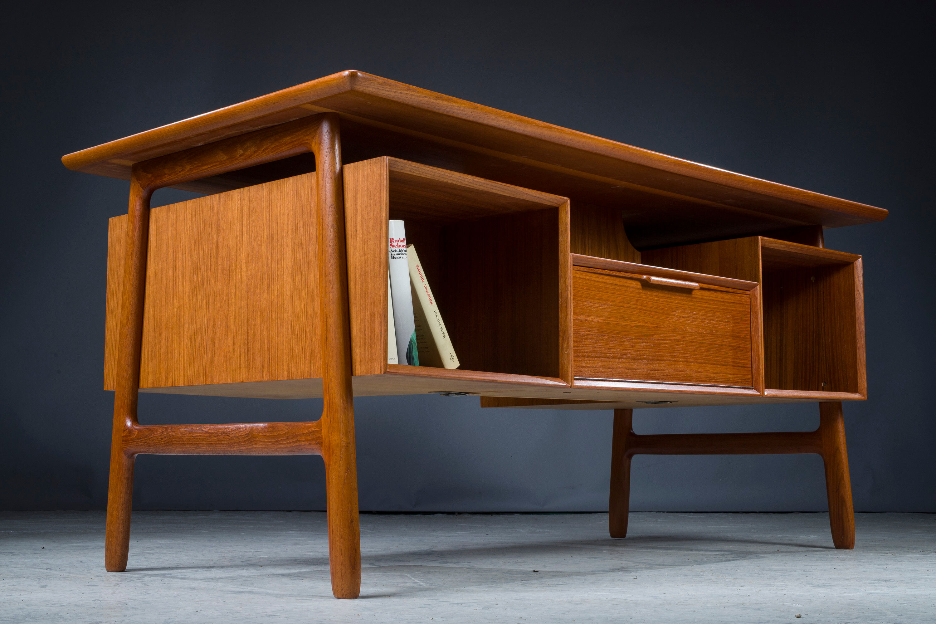 Teak 75 desk from Omann Jun, 1960s