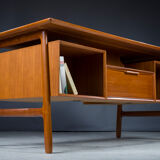 Teak 75 desk from Omann Jun, 1960s