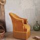 Pretty toad chair
