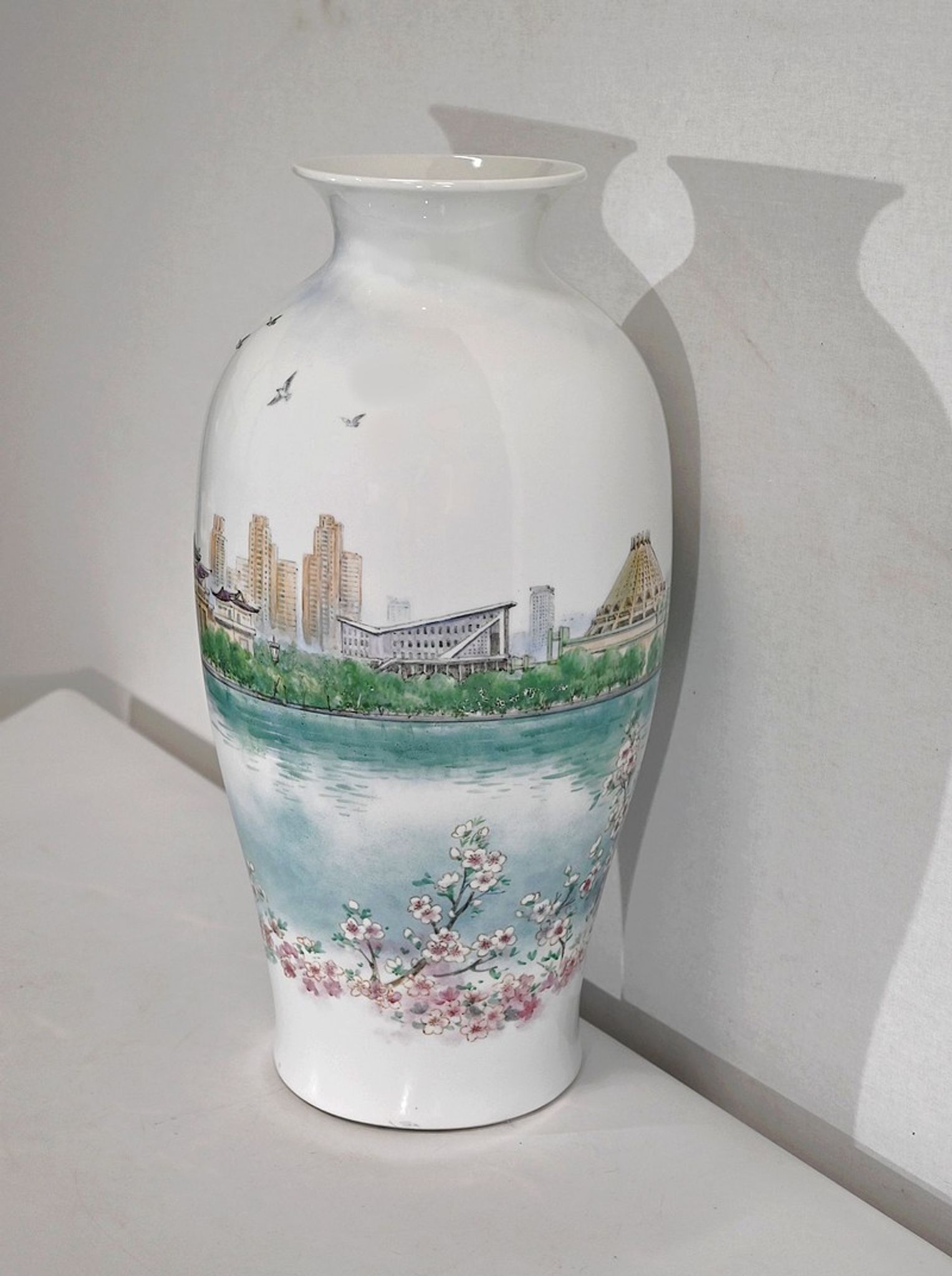 Vase en porcelaine du Japon - XXe