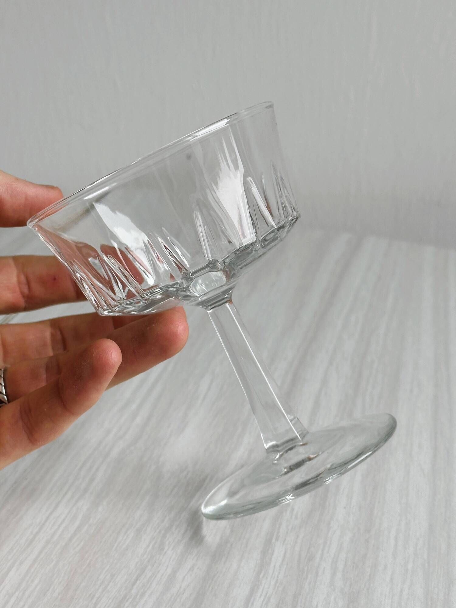Set of 6 vintage glass cups for ice cream or champagne