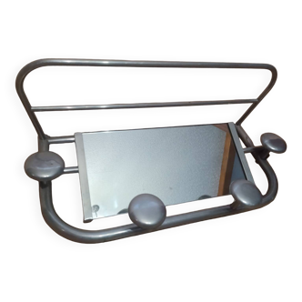 Wall coat rack