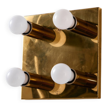Brass wall lamp