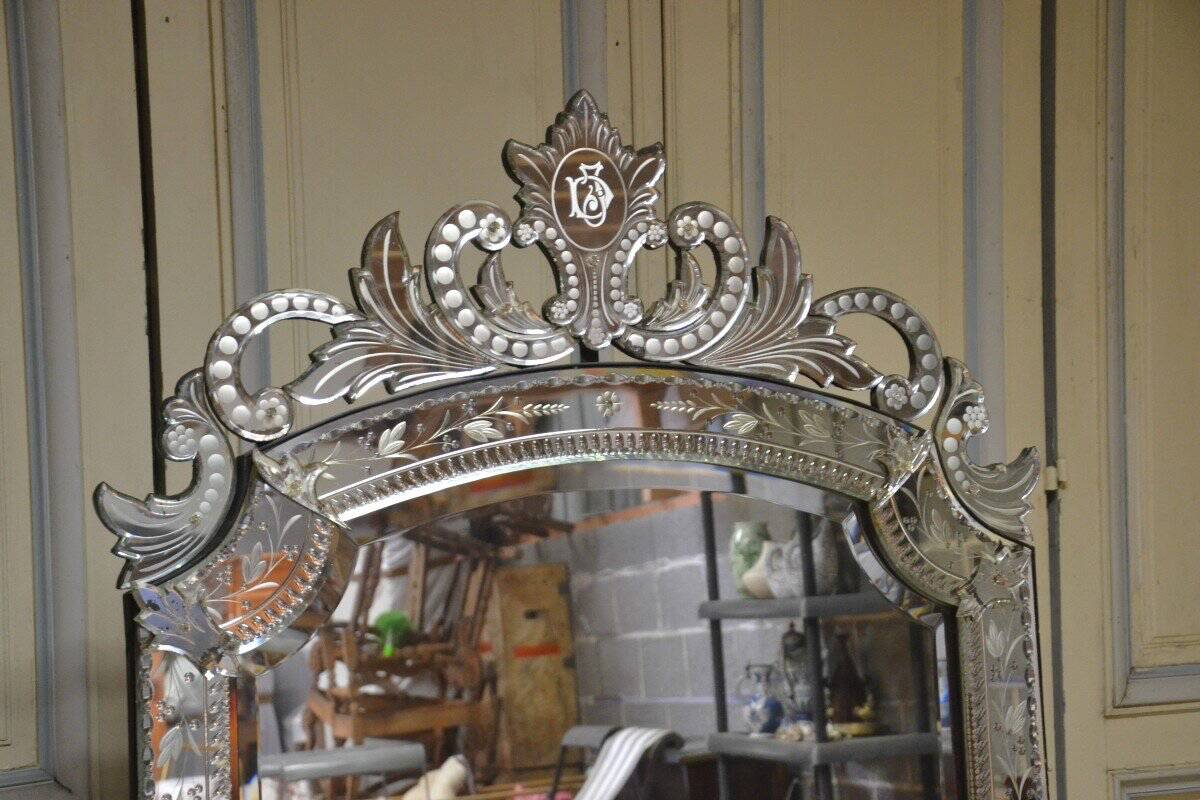 20th century Venice mirror