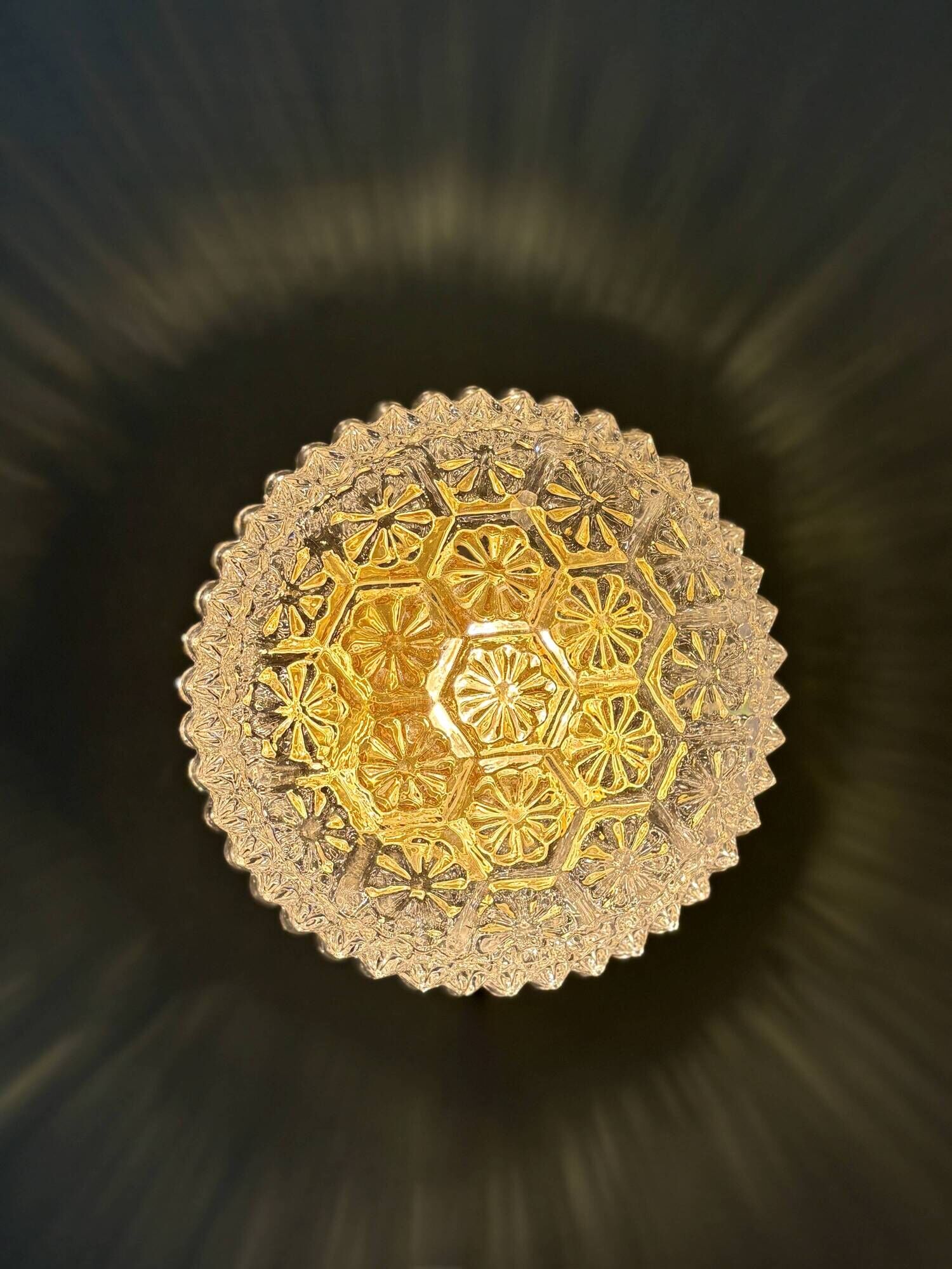 Vintage glass moulded globe wall or ceiling light (PLAFF1)