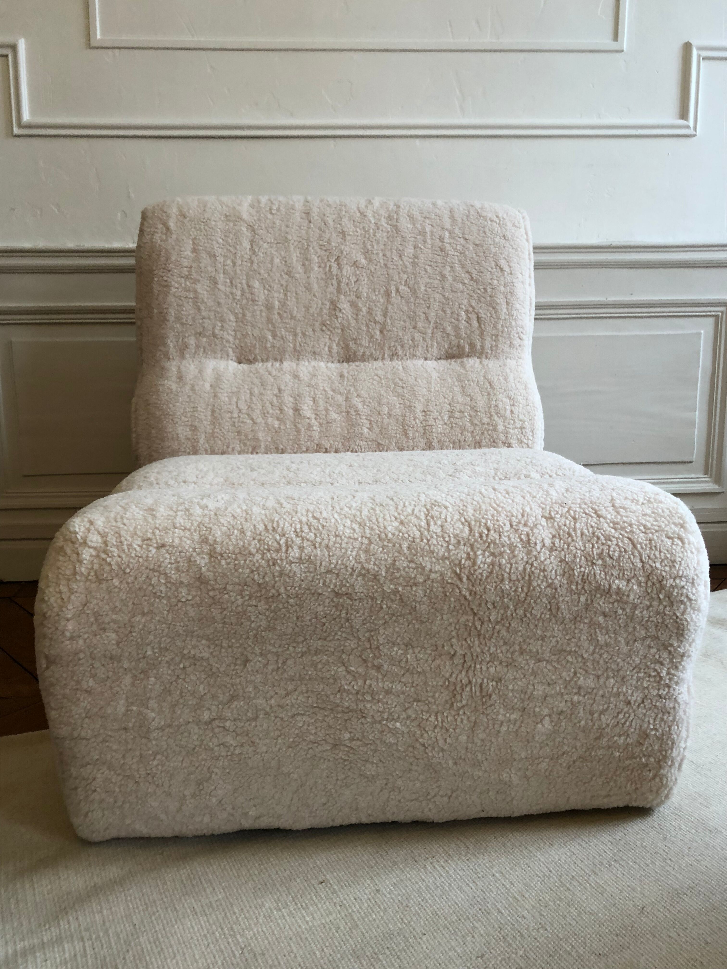 Vintage heater sheep's wool