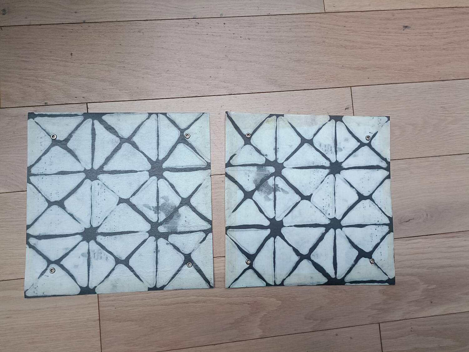 Deux appliques murales vintage Ikea