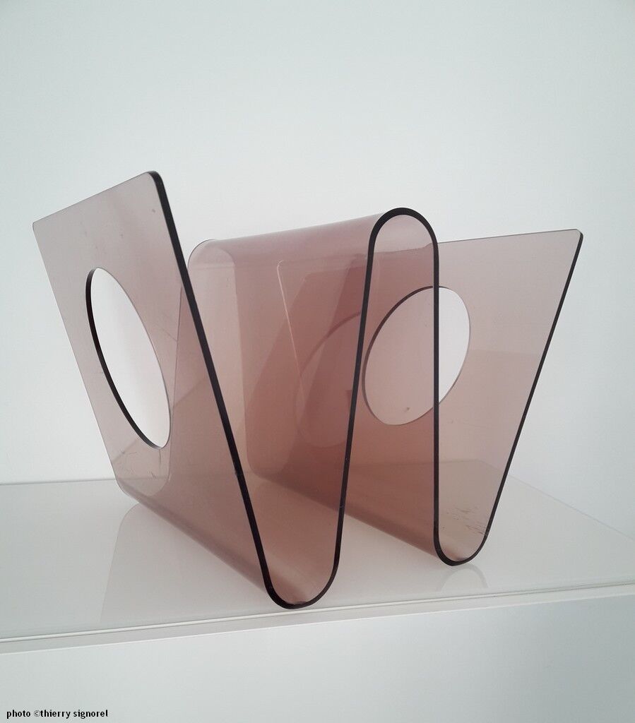 Michel Dumas magazine holder