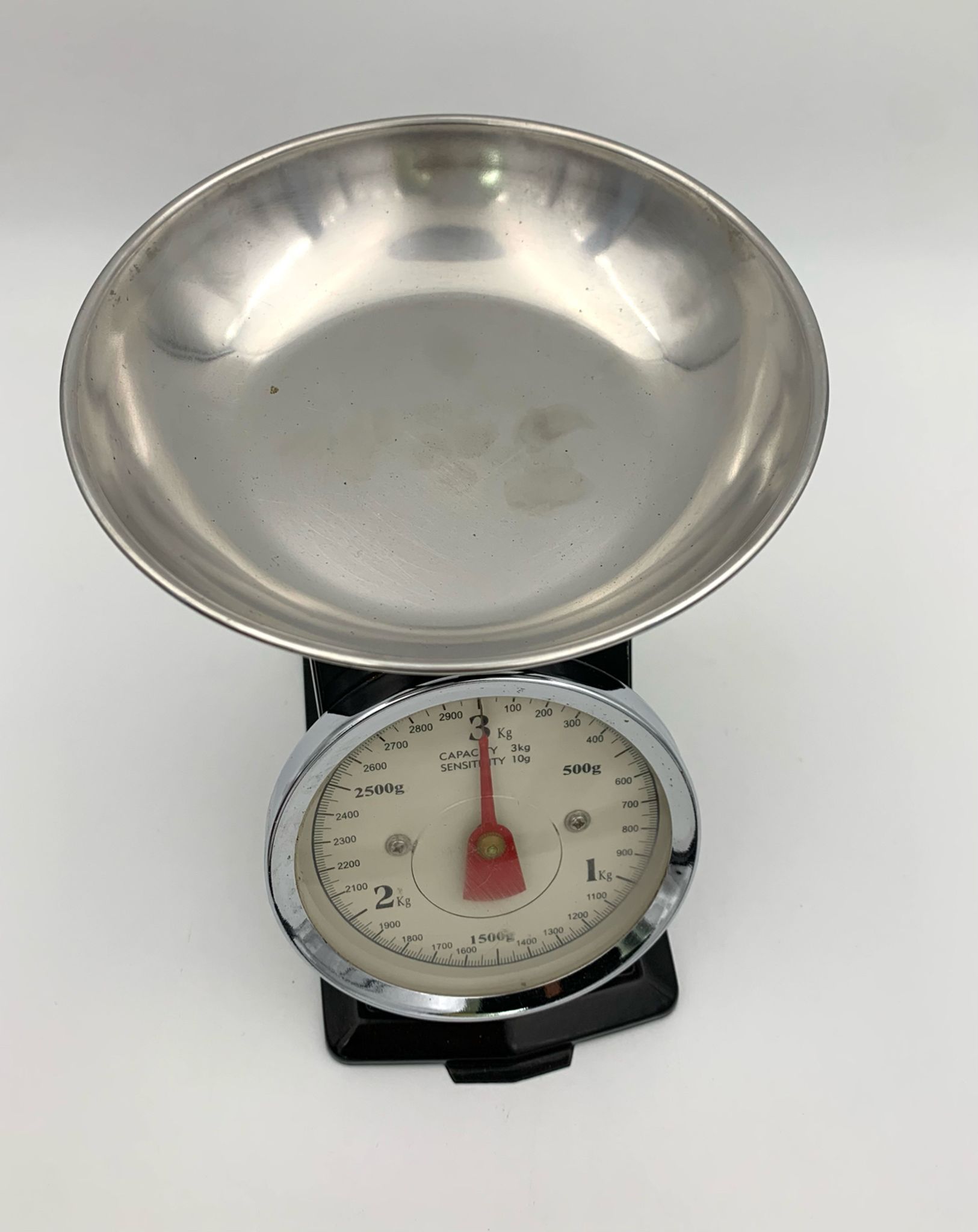 Vintage kitchen scale, black metal and stainless steel