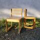 Paire de chaises cannées bois vernis vintage