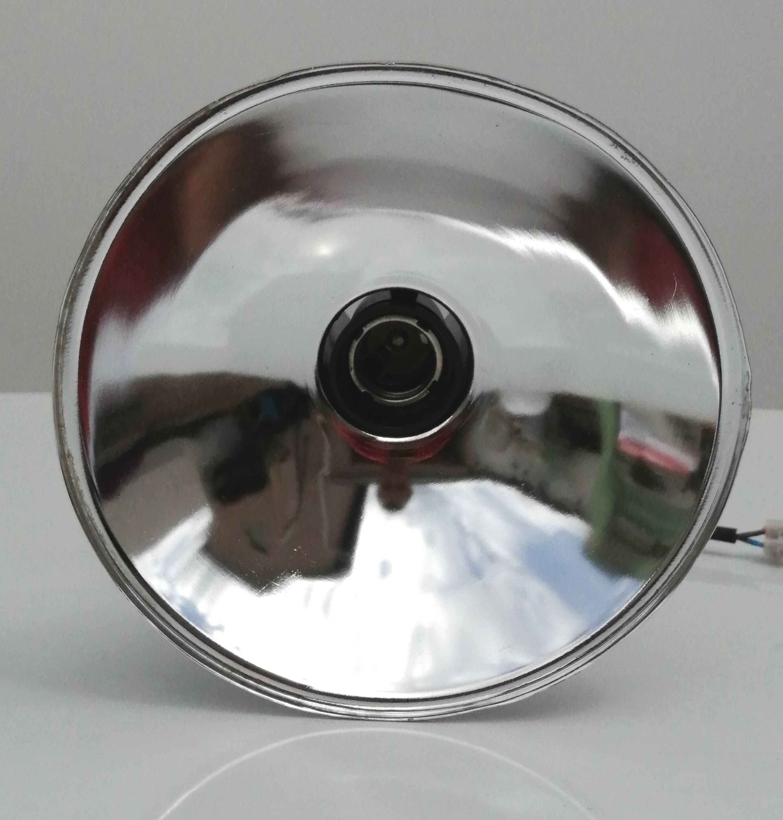 Adjustable black and chrome wall light from Raak, vintage 1960.