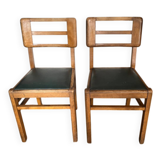2 Chairs
