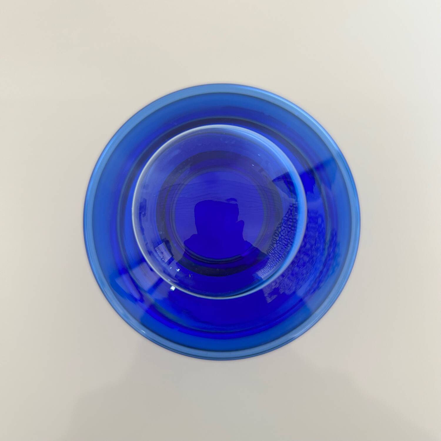 Sucrier en verre bleu