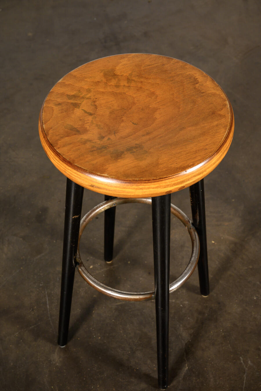 Tabouret de bar en bois et métal