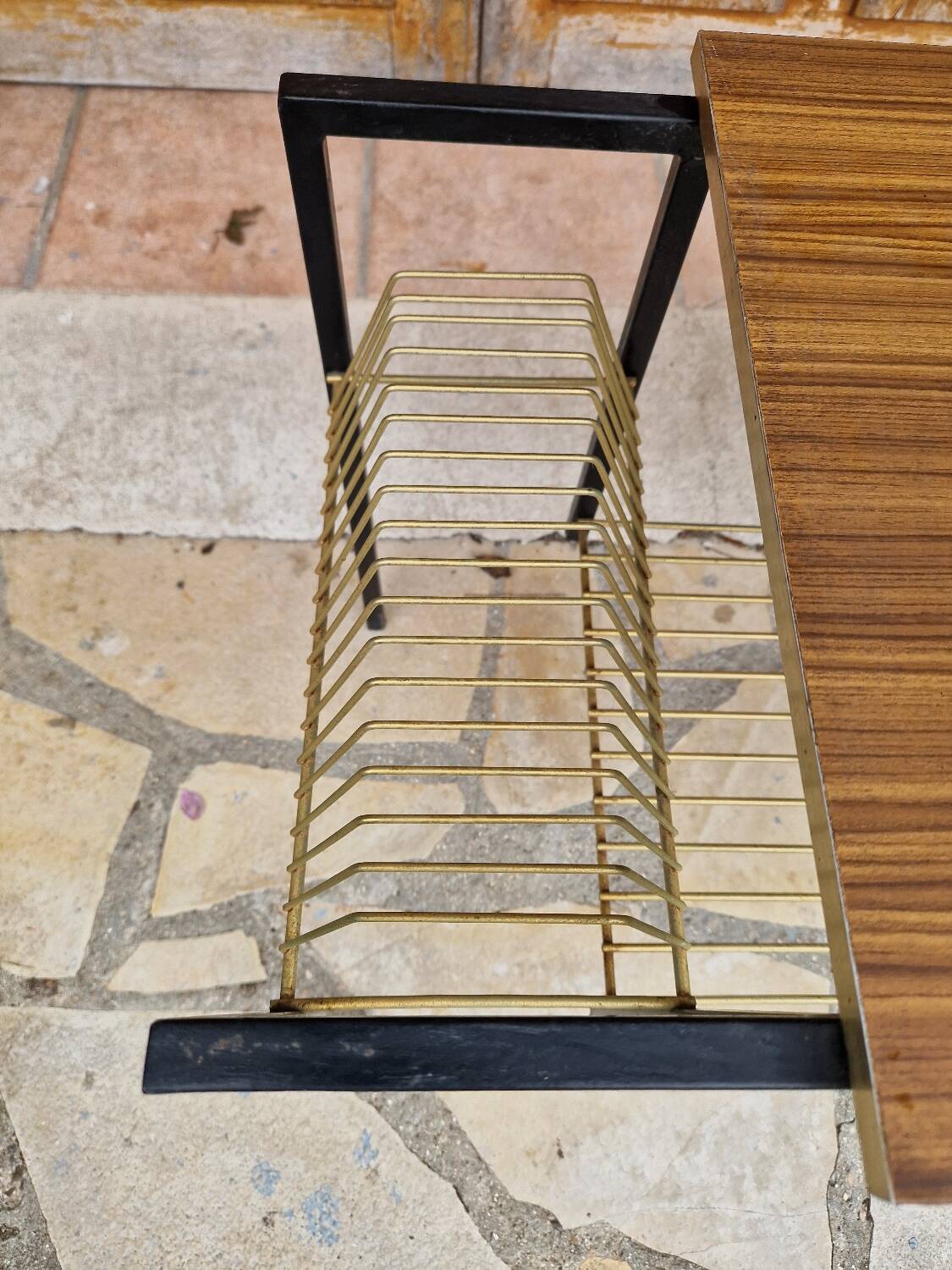 Vintage vinyl storage table
