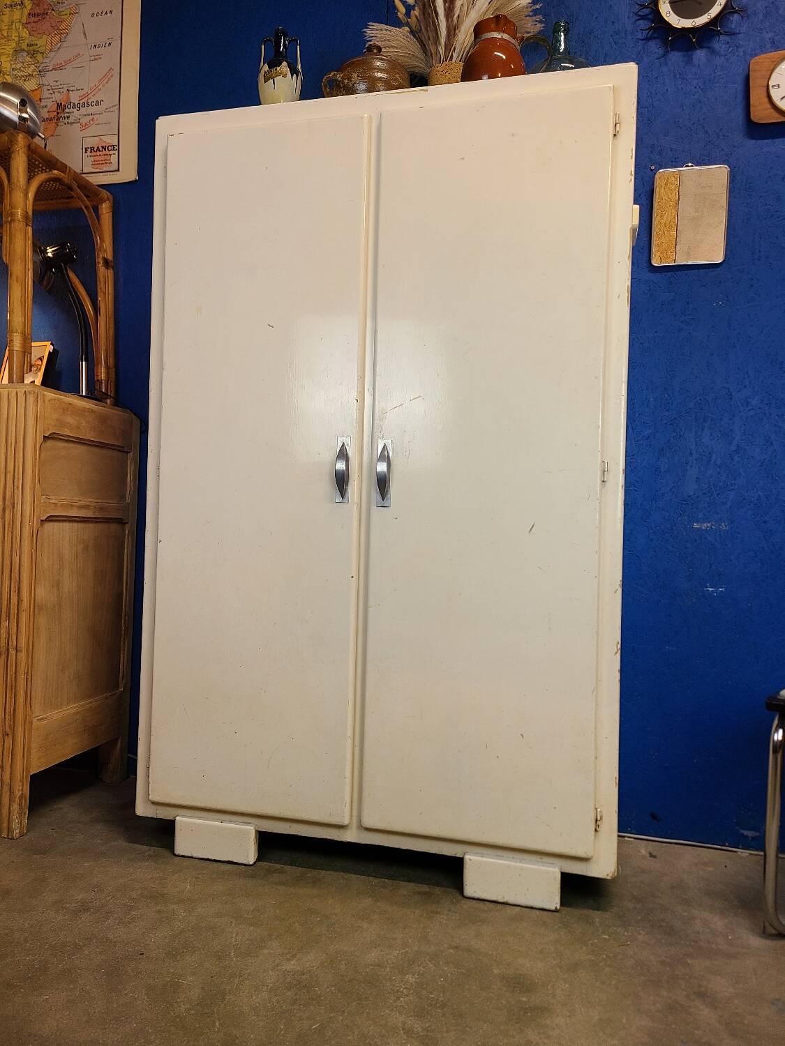 Vintage Mado cupboard 1950