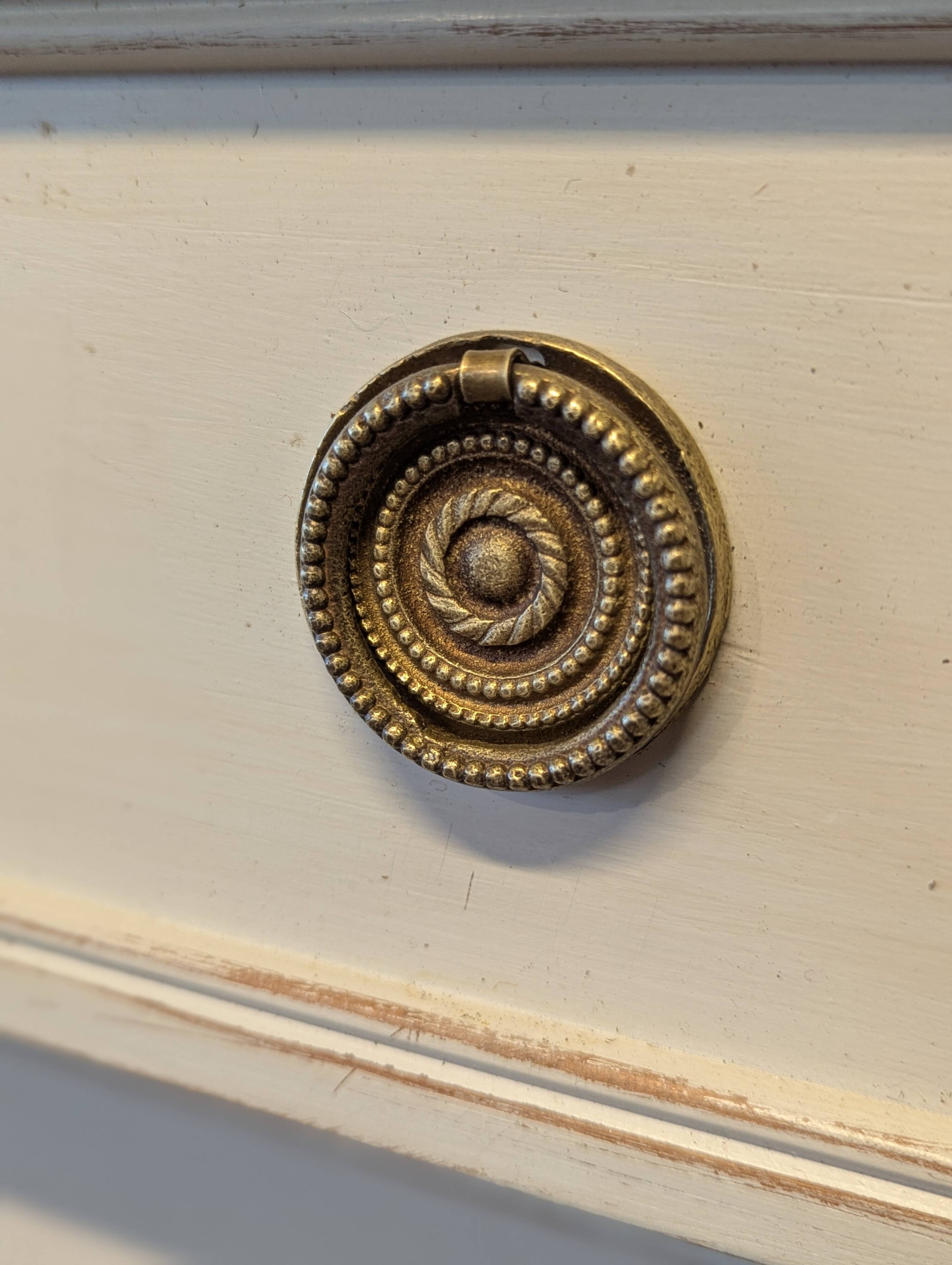 Louis XVI chest of drawers