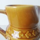 Pitcher