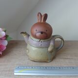 Madame Lapin stoneware teapot with its Apron Made in Japan