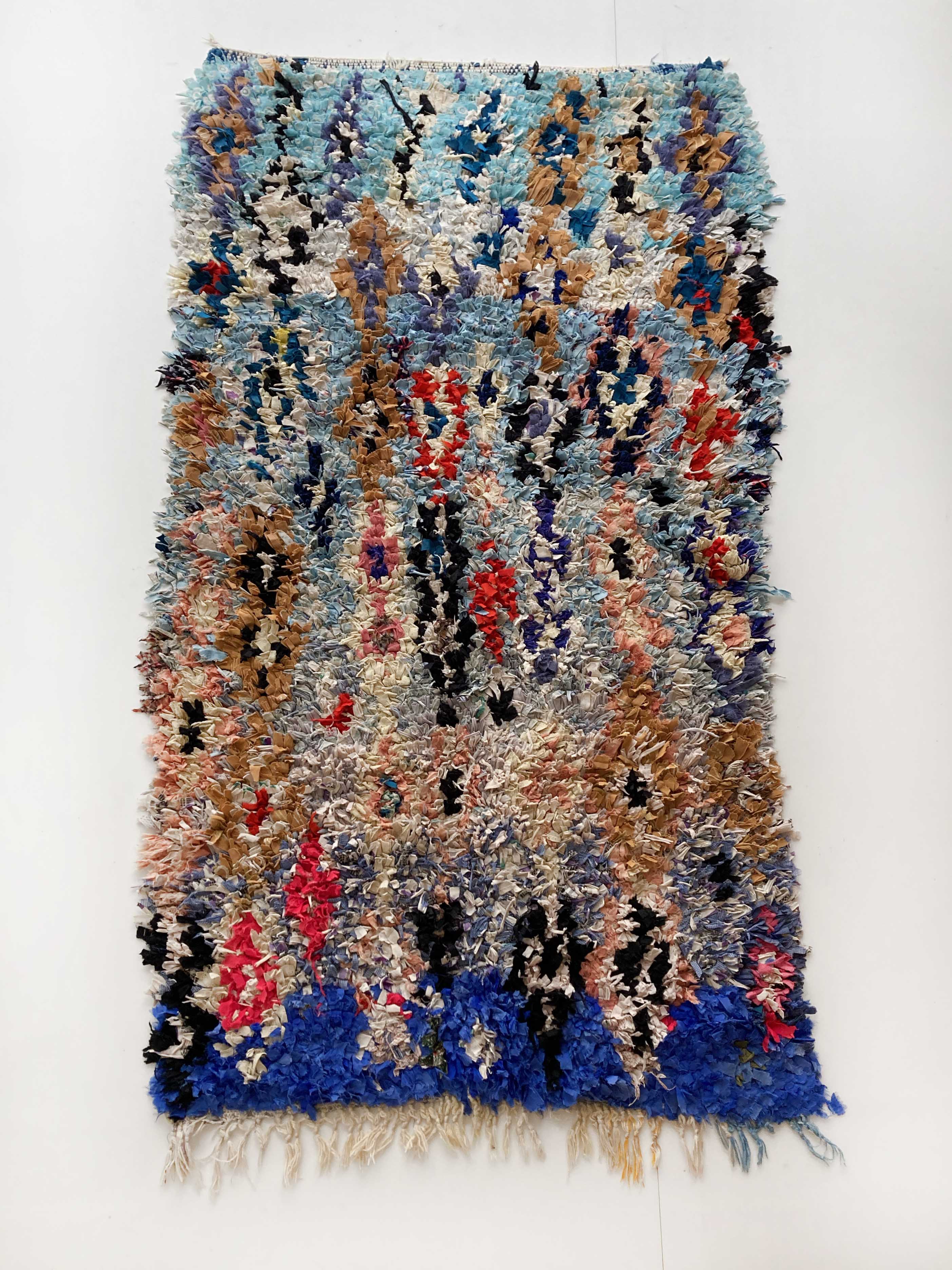 Moroccan berber carpet vintage boucherouite 1,98x1,03m