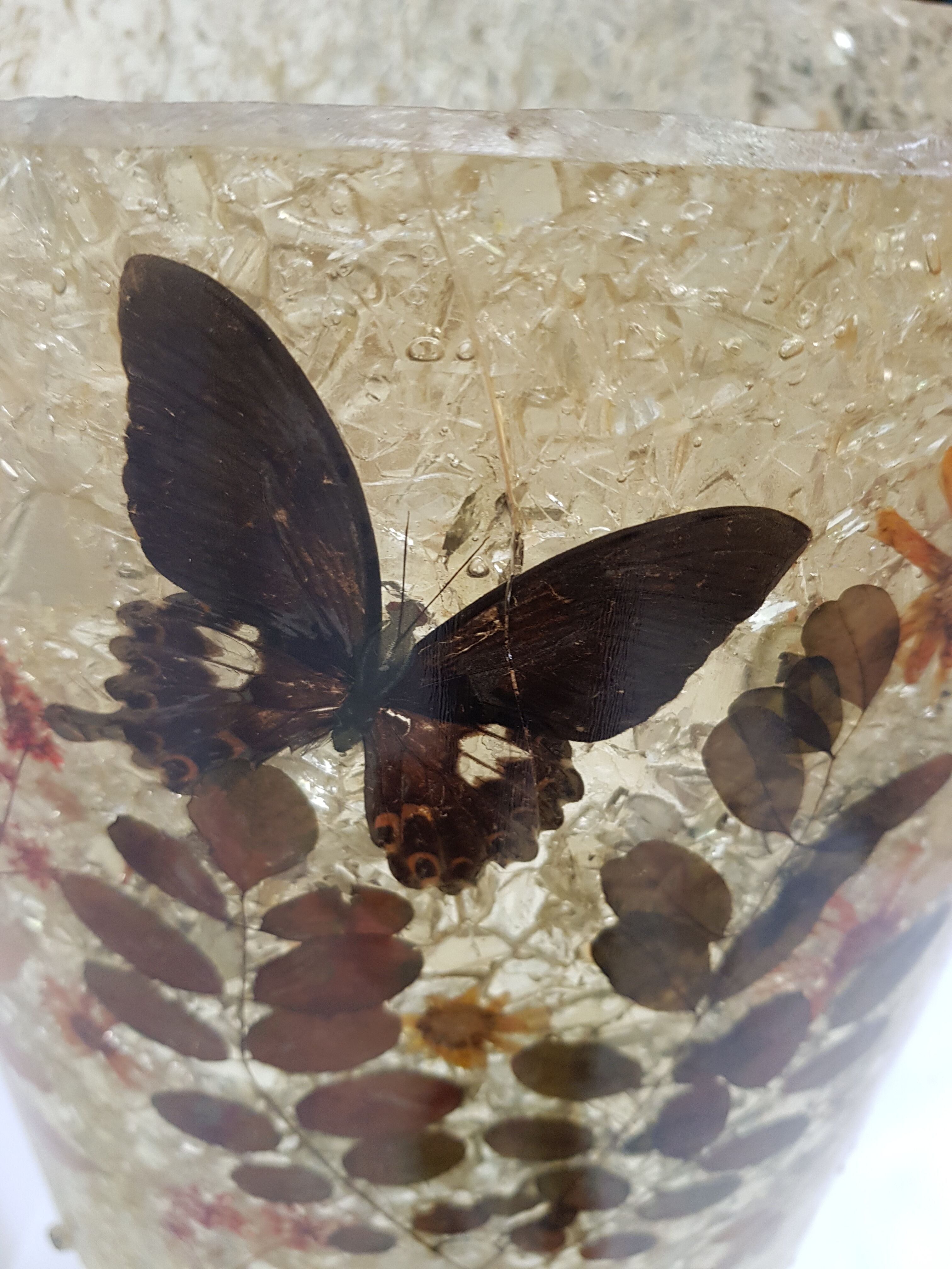 Vintage Accolay lamp in resin and ceramics