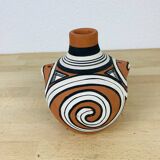 Terracotta vase in jar format