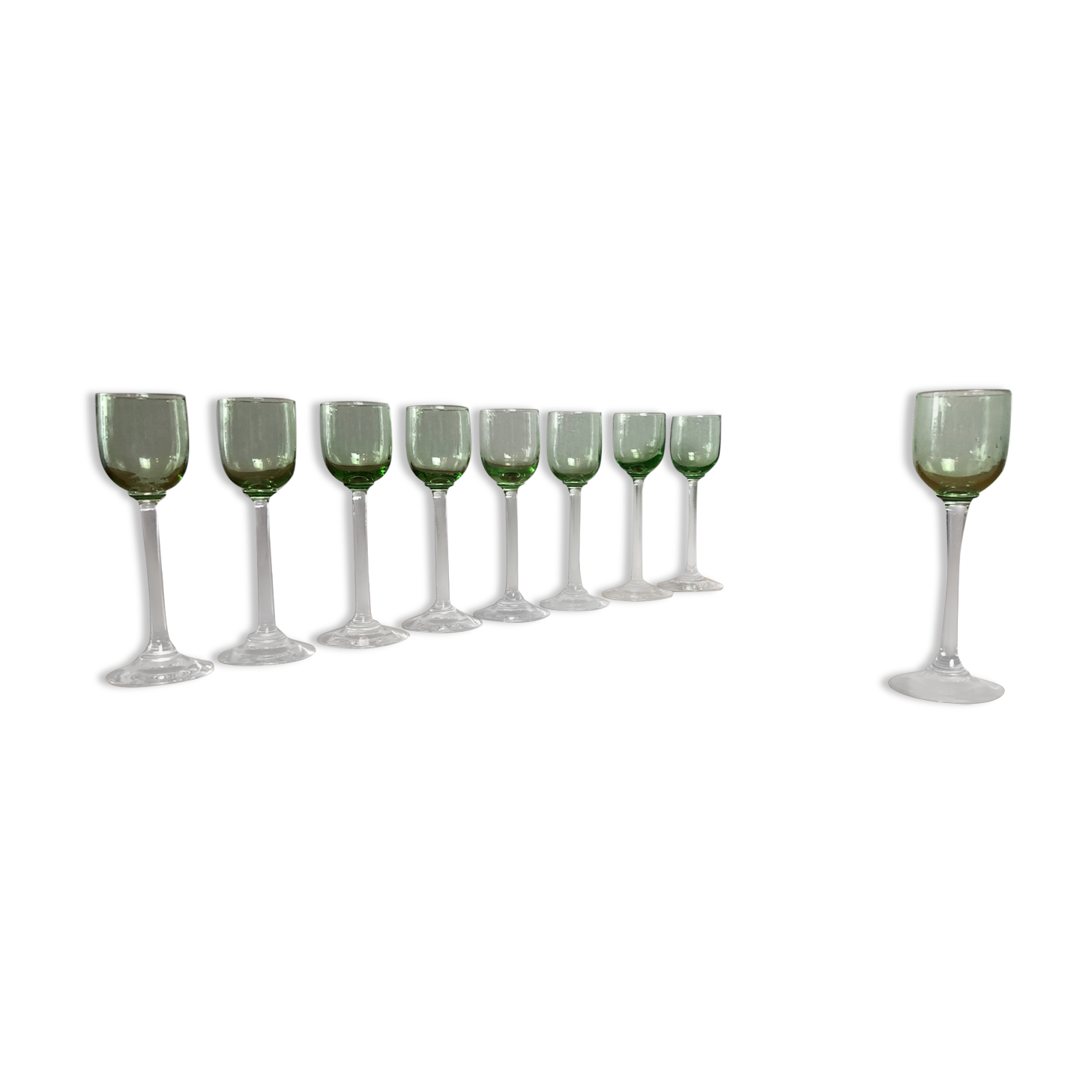 9 liquor glasses early xx th