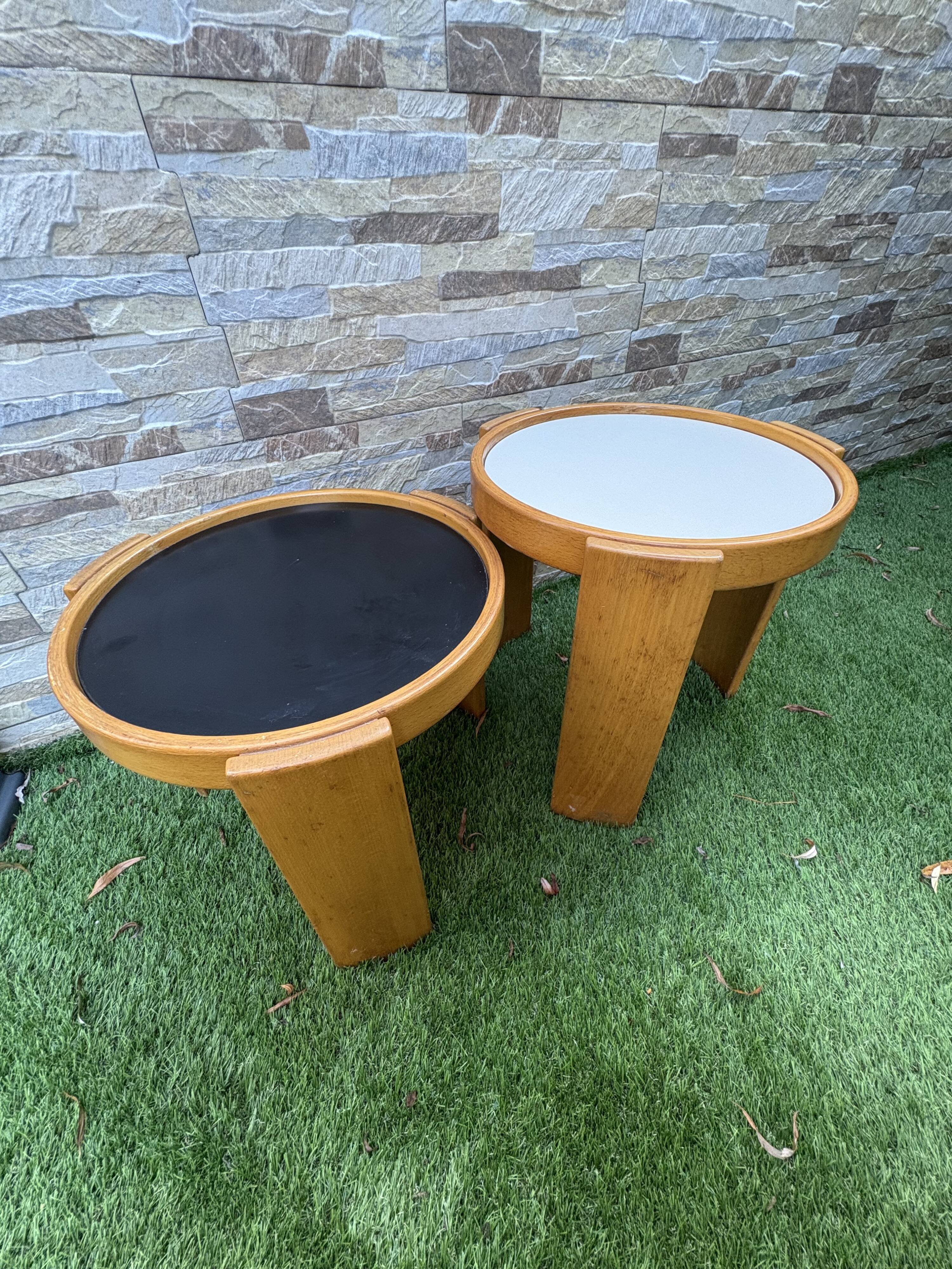 Table gigogne Cassina deux pièces