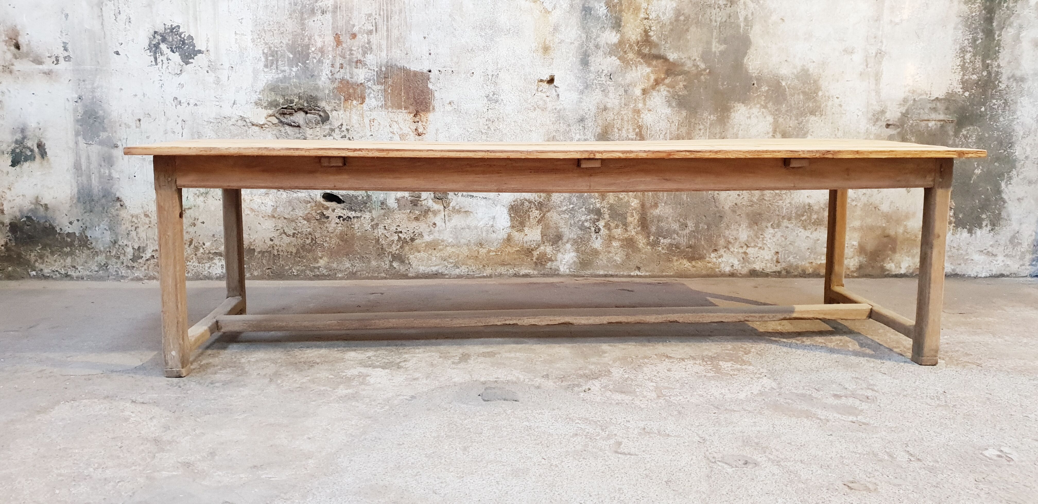Table de ferme vintage