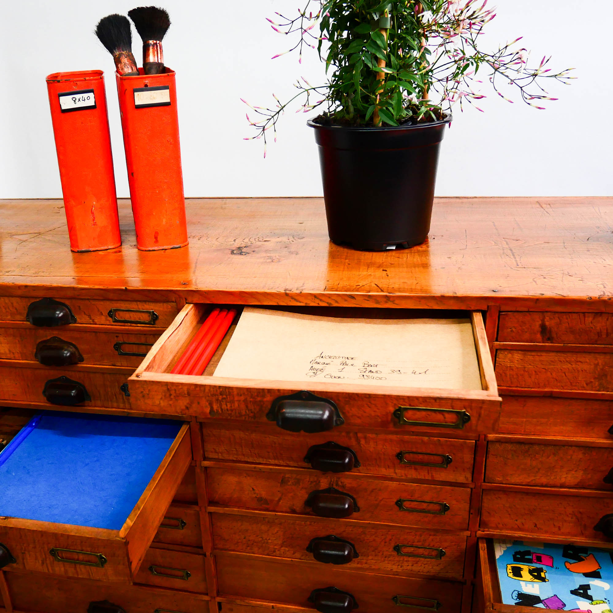 32-drawer trade cabinet