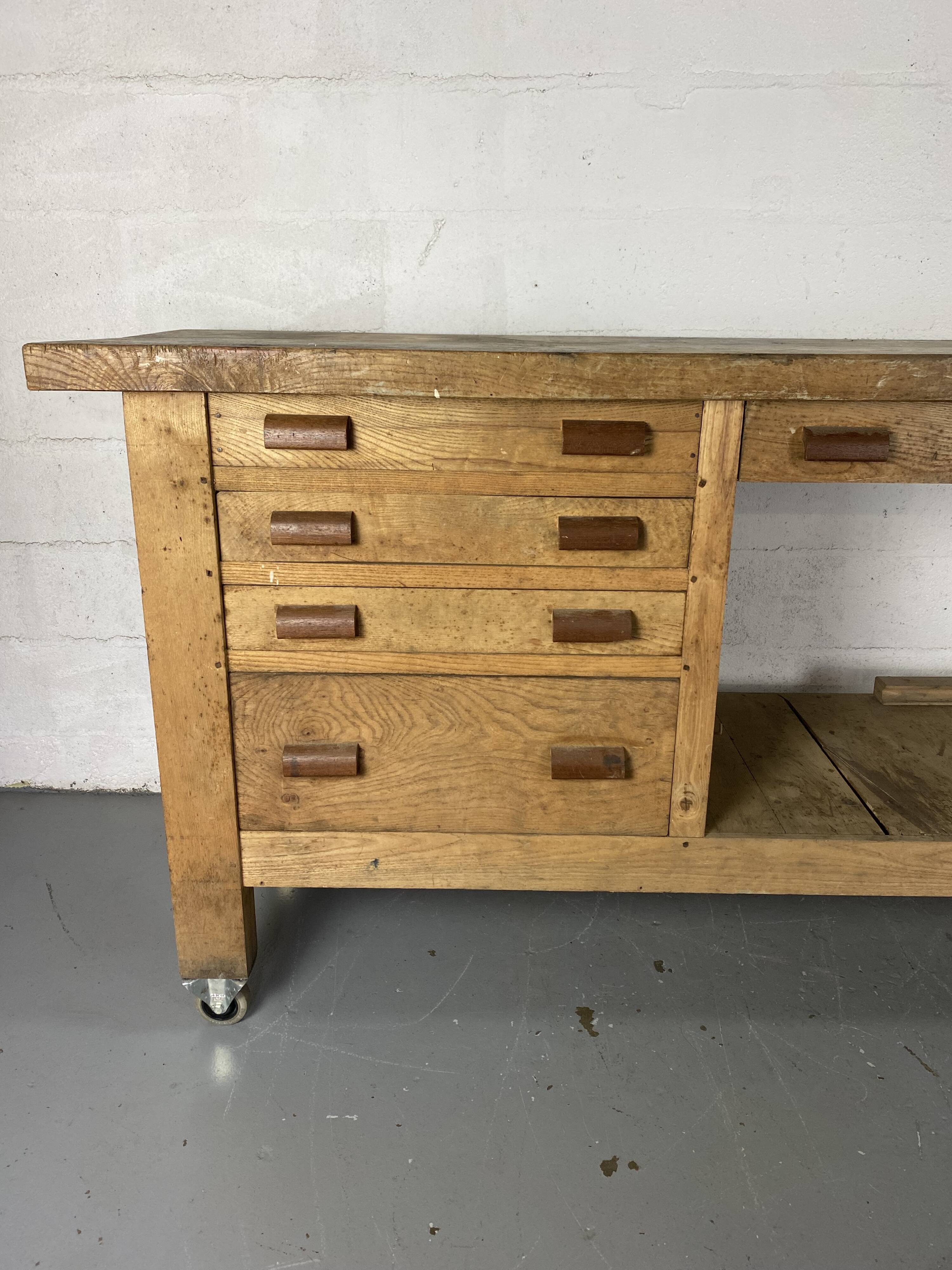 Workbench on wheels - 225 cm