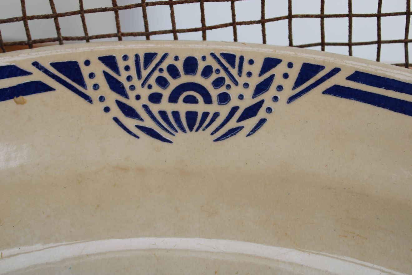 Blida oval dish