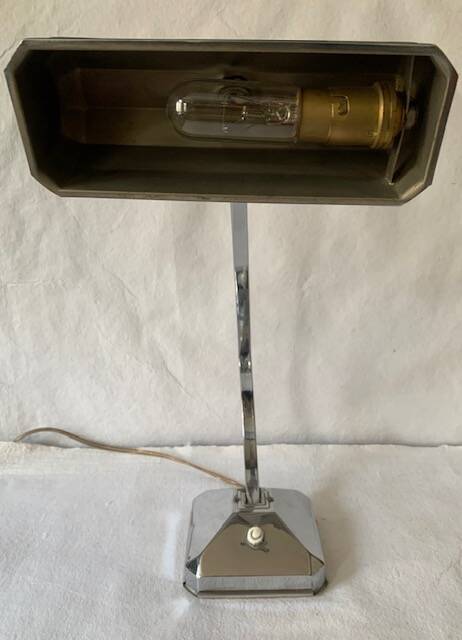 Art deco desk lamp in chrome metal, 1920