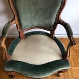 Green shepherdess armchair Louis XV style