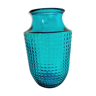 Vase en verre bleu décors géométriques