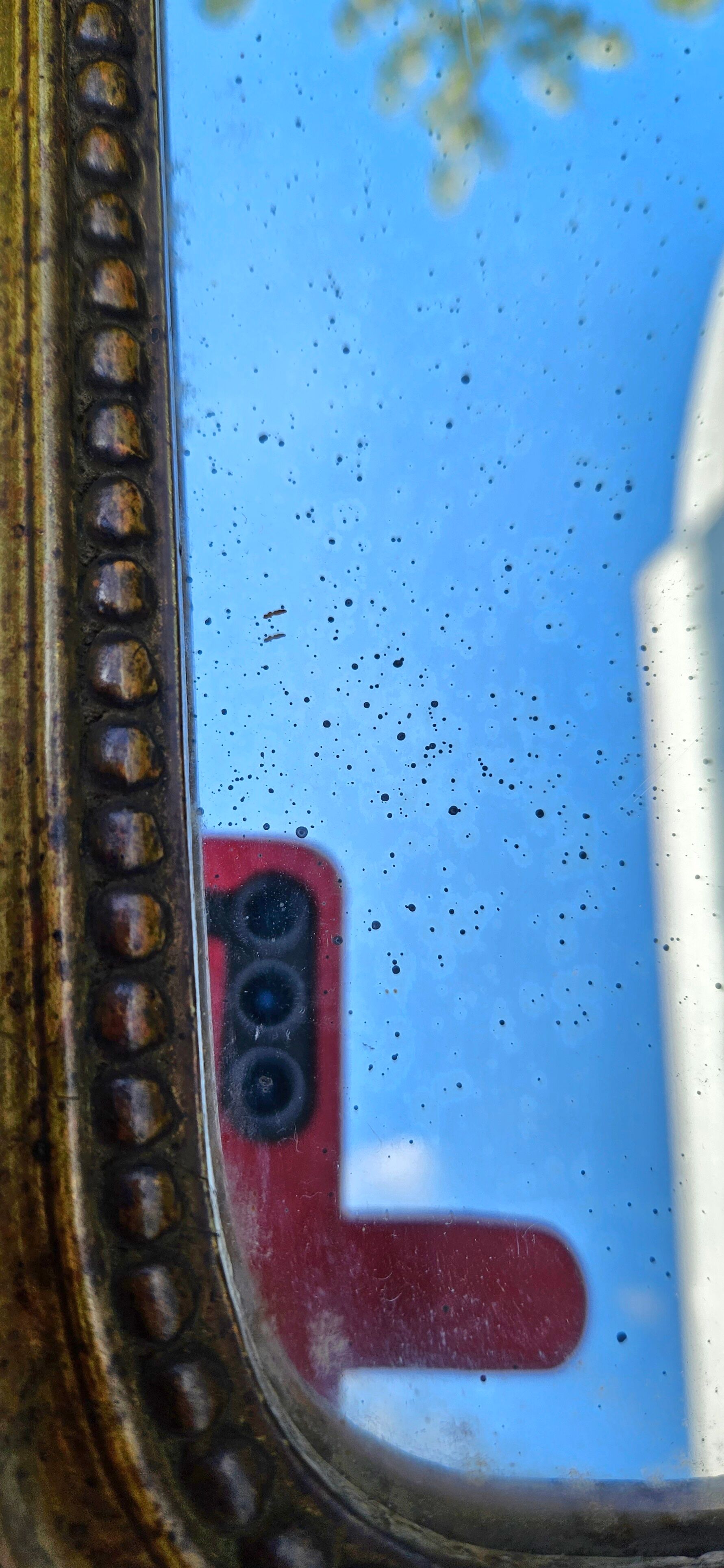 19th century mirror 37x45cm