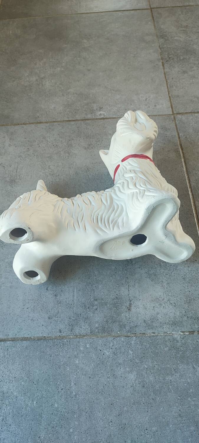 Ceramic zoomorphic dog statue