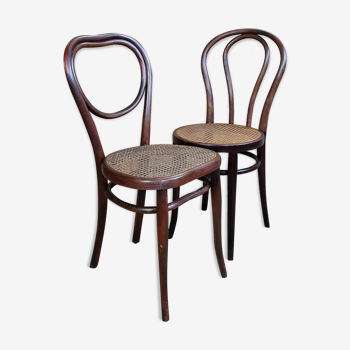 Paire de chaises Thonet "coeur" et Kohn n°18