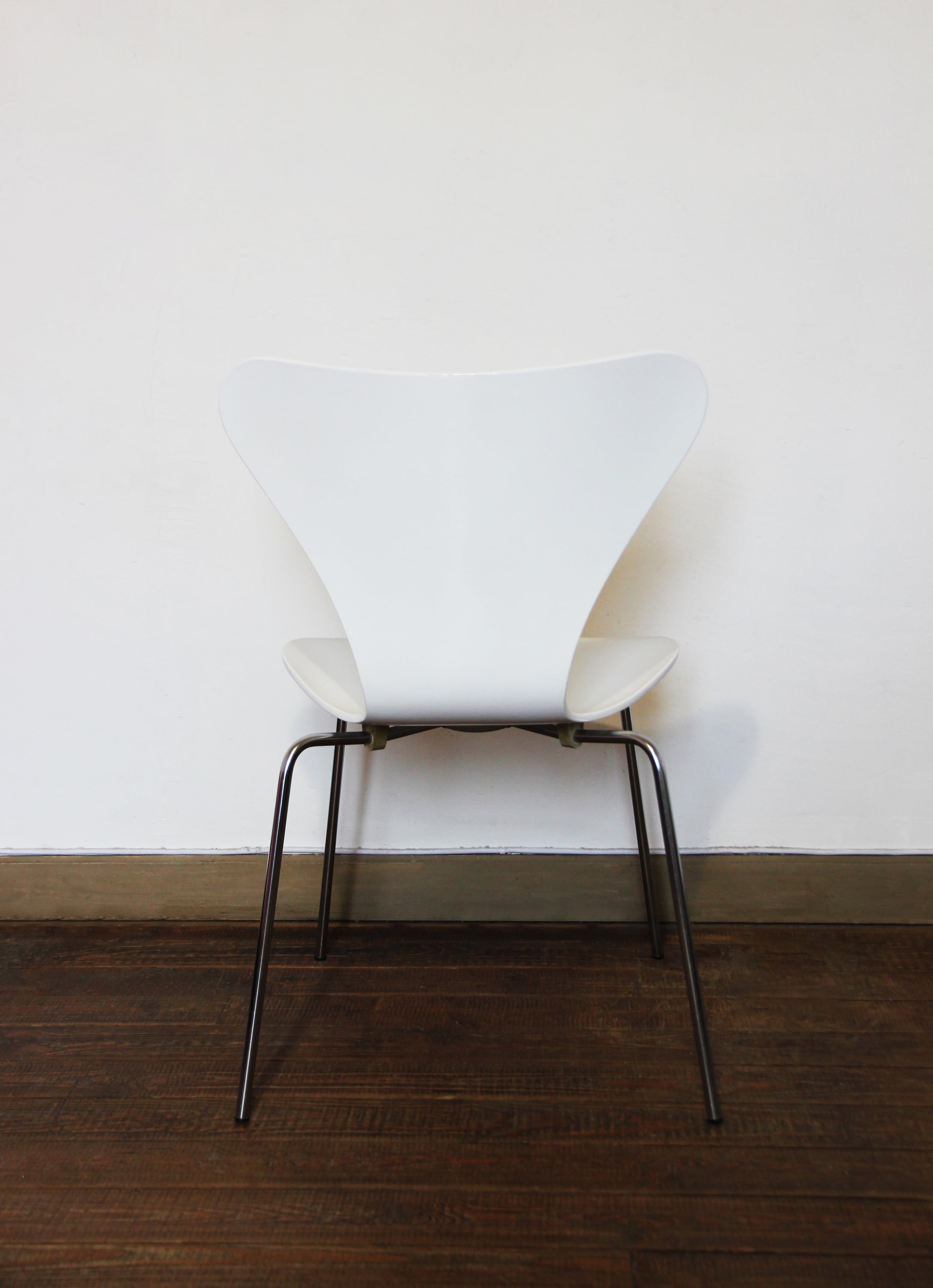 Chaise 3107 dite série 7 par Arne Jacobsen, 1967