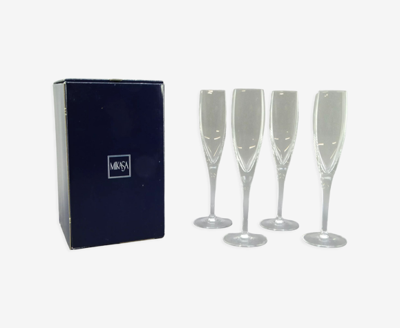Série de 4 flûtes à champagne en cristal modéle Mikasa panache claire |  Selency