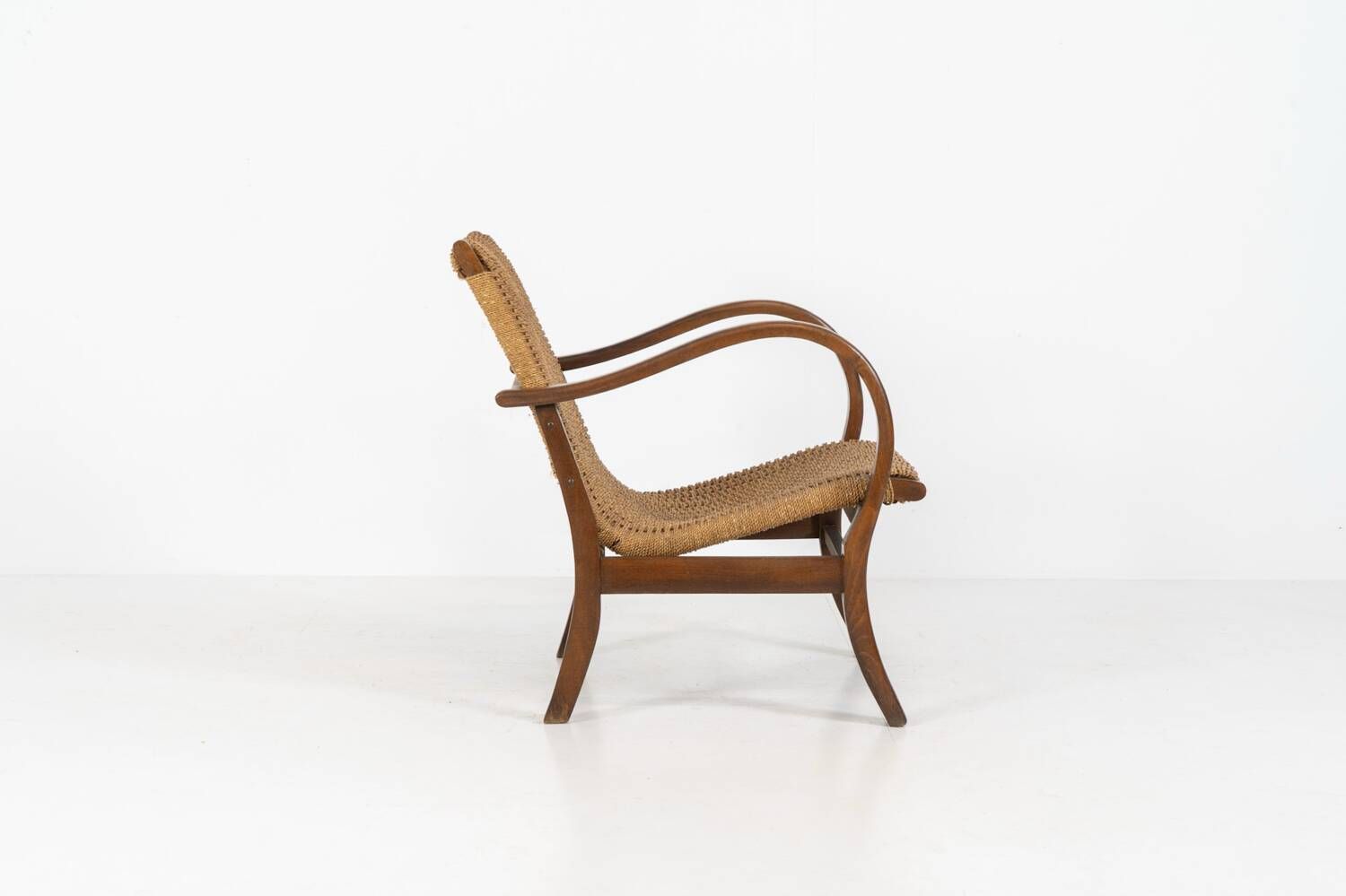 Bauhaus armchair by Erich Dieckmann (Germany, 1930s).