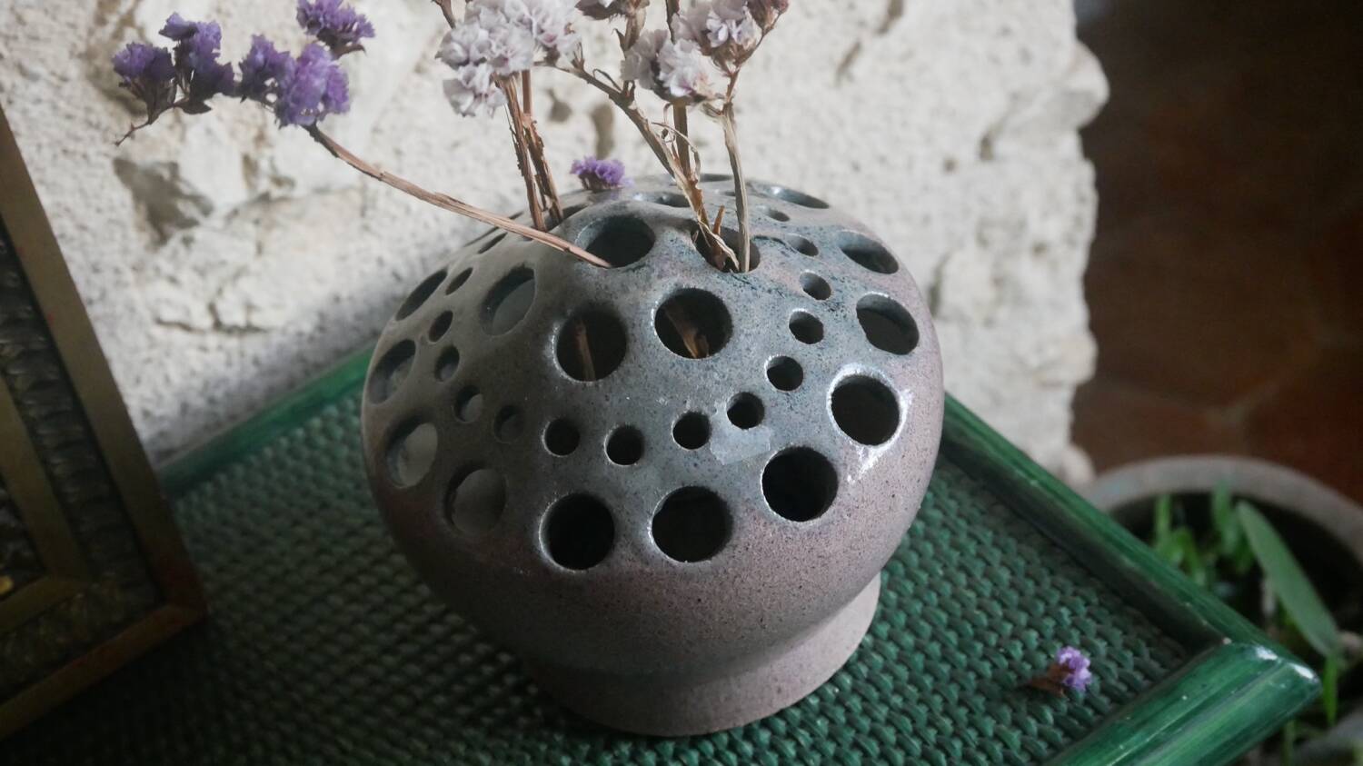 Pique-fleurs vintage en grès Accolay (pièce unique)