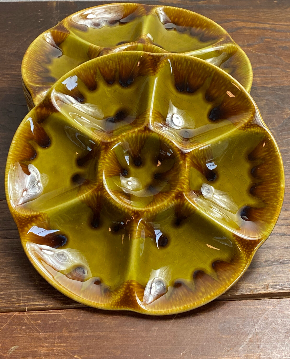 Oyster plates, set of six, earthenware, Gien